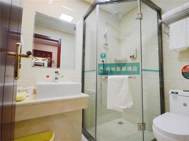 Greentree Inn Taizhou New District Hospital Of People' S Hospital Mingliu Express Hotel Bagian luar foto