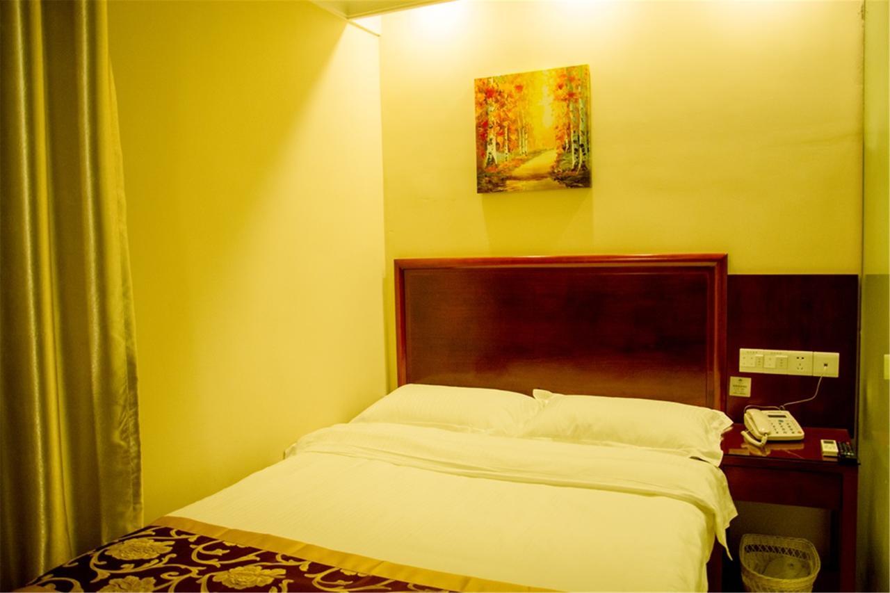 Greentree Inn Taizhou New District Hospital Of People' S Hospital Mingliu Express Hotel Bagian luar foto