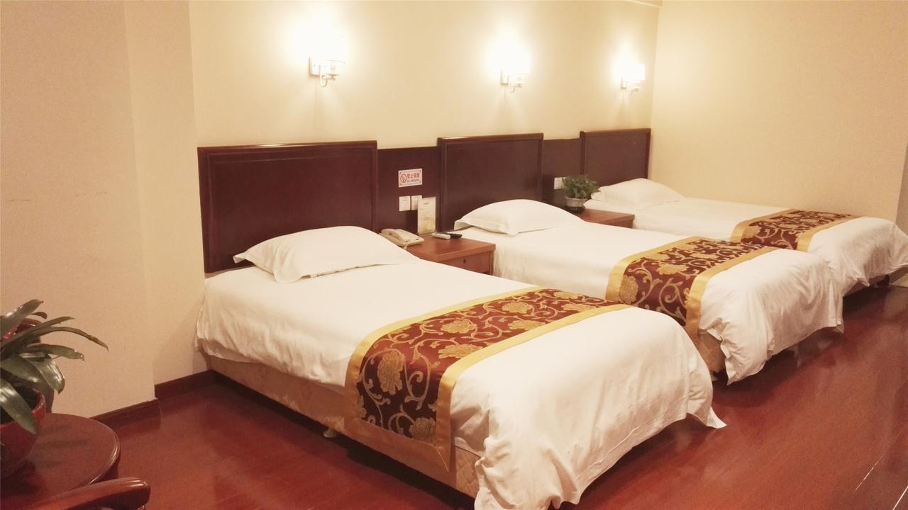 Greentree Inn Taizhou New District Hospital Of People' S Hospital Mingliu Express Hotel Bagian luar foto